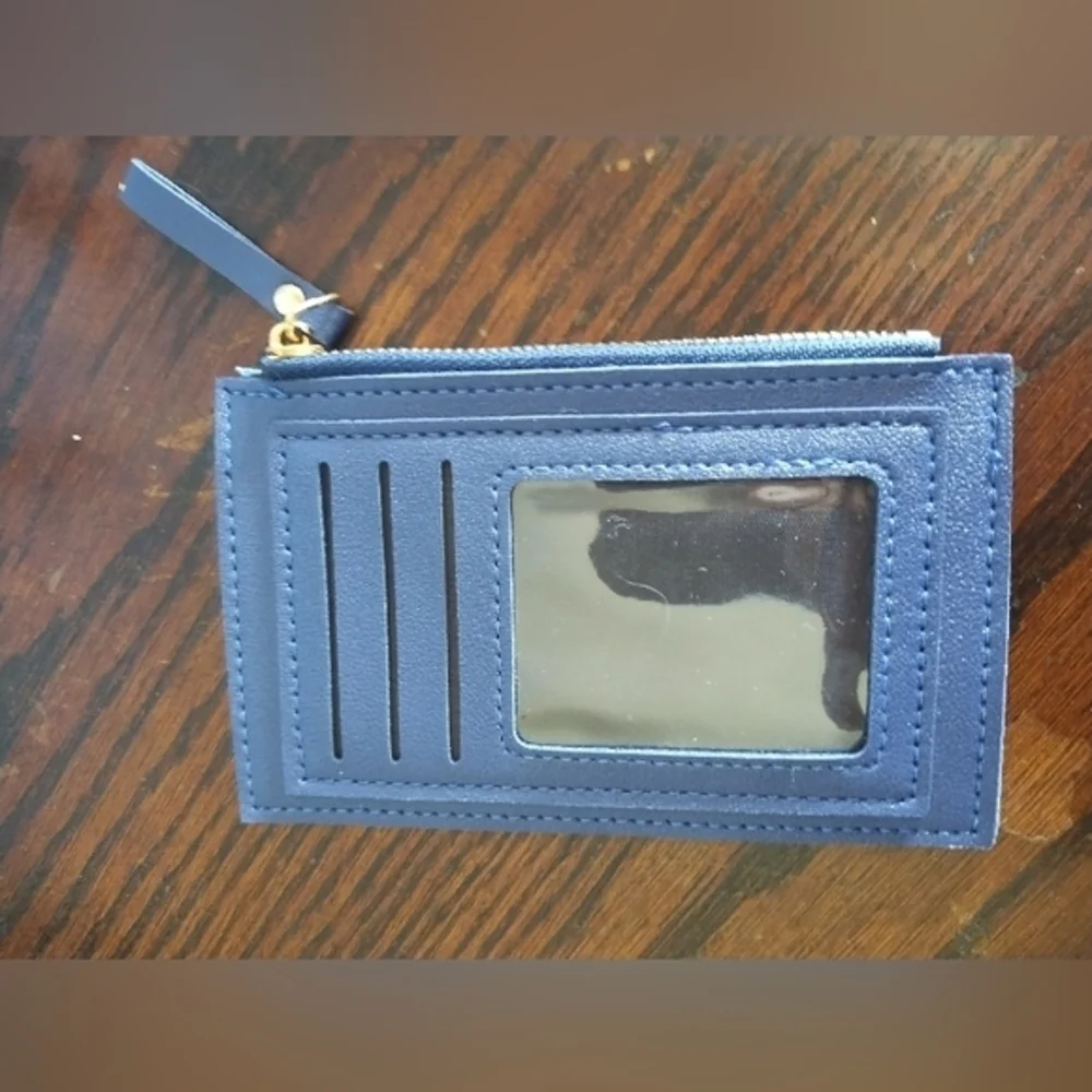 Owlcrate Silver in‎ the Bone Card Holder